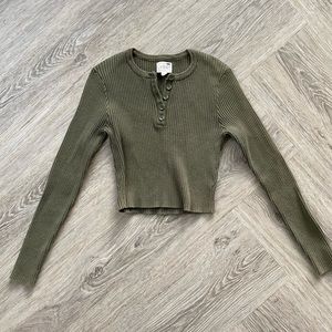 ✨SOLD✨LA Hearts Knit Crop Top